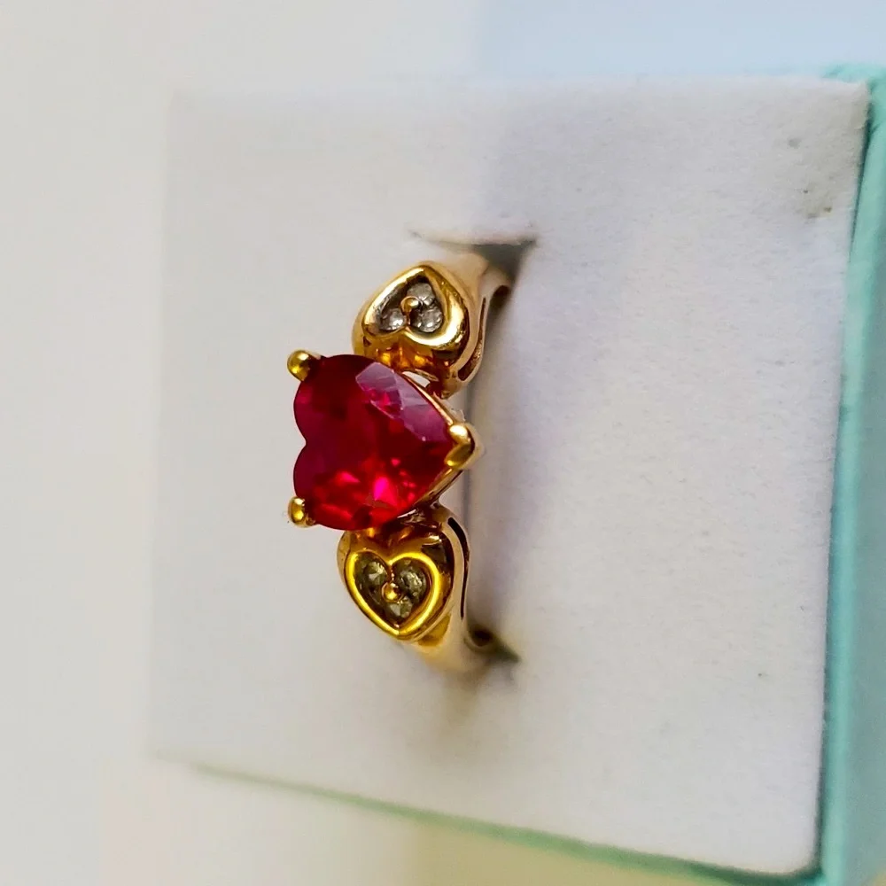 10K Gold Heart Ruby & Diamond Ring